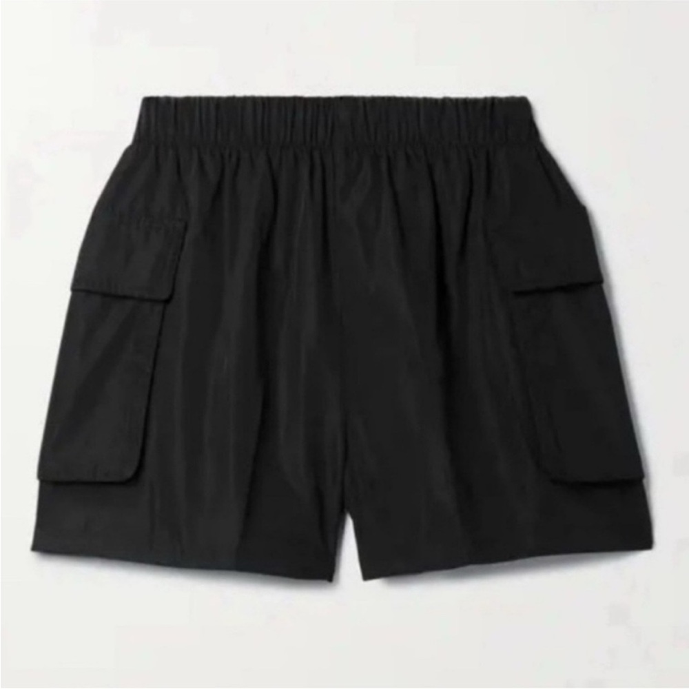 NWOT ATM Satin Twill Cargo Short size L